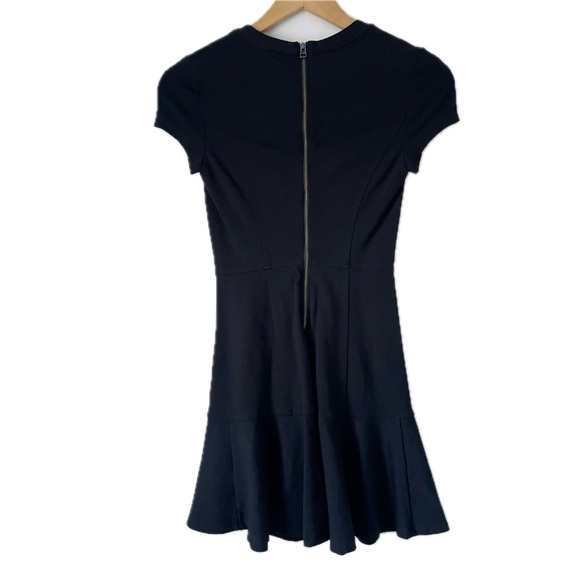 Aritzia Sunday Best Ruffle Hem Dress Black Short Sleeve Crewneck Women’s Size 0 - Picture 3 of 10